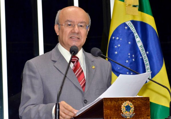 senador pimente nota