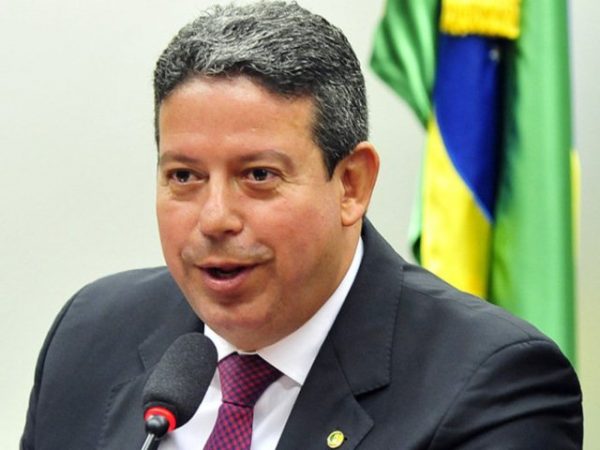 deputado-arthur-lira-20150304-010_original
