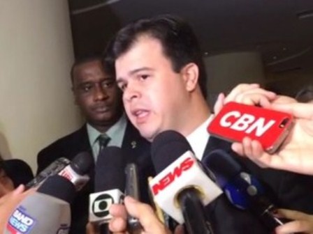 ministro  bezerra