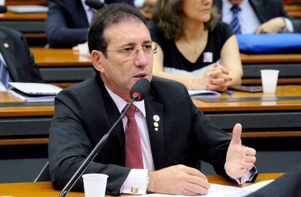 Adail-Carneiro