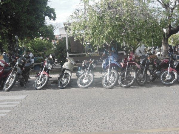 estacionamento iguatu 2