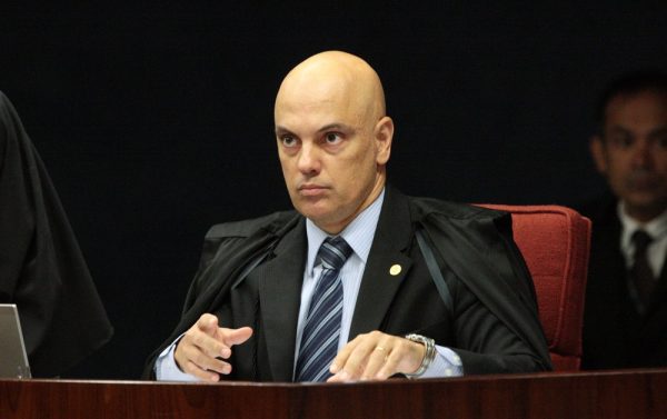 alexandre-de-moraes-greves