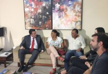 Parentes de Marielle Franco, Anderson e Freixo se reúnem com chefe da Polícia Civil no Rio.