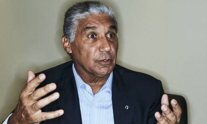 preto.jpg.pagespeed.ic.GPL6qpZ1HT