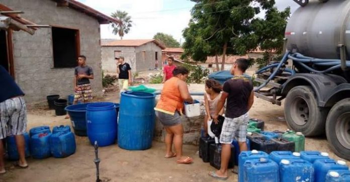 agua_carropipa_compdec