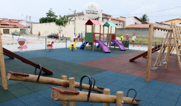 fortaleza brinquedopraca