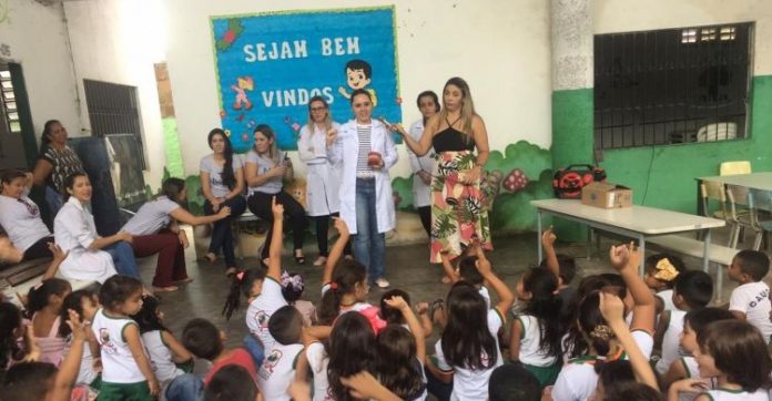 Programa promove mais de mil atividades em escolas públicas municipais de Caucaia em 2019