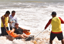 Estação Praia Acessível é reinaugurada na praia do Cumbuco