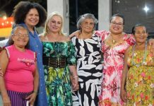 A RBPC entrega Certificado de Reconhecimento “Amiga dos Povos Ciganos” para à Professora Zuleide Queiroz.