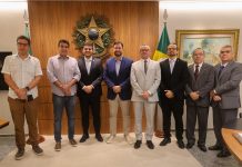 Novo procurador-geral do MPCE visita presidente da Alece e o convida para solenidade de posse