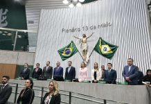 Em Mensagem Governamental na Alece, Elmano de Freitas anuncia reforço na Segurança e concurso para professores