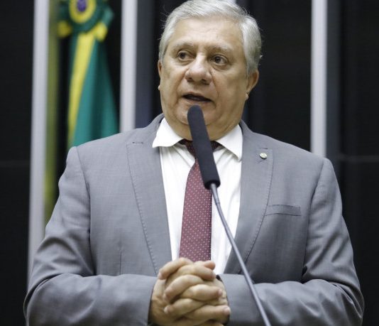 PLP 185/2024: “O projeto busca garantir regras diferenciadas, reconhecendo o risco e a exposição da categoria” diz José Airton.