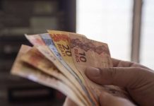 Governo do Ceará antecipa primeira parcela do 13° dos servidores para 3 de junho.