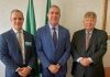 Em Brasília: O deputado Luiz Gastão reuniu-se com o presidente da ABREMA, Pedro Maranhão, e o superintendente da entidade, André Galvão.