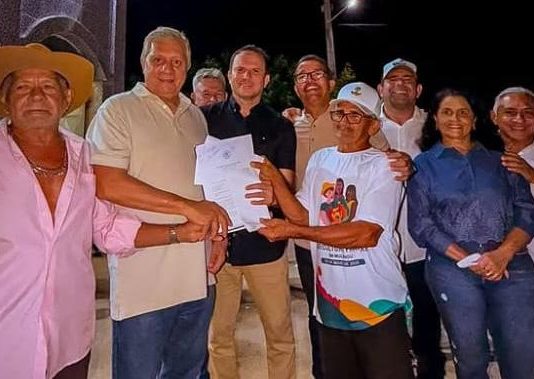 Em Trairi, Deputado José Airton Cirilo, escutou as reivindicações da comunidade Olho D’Água.