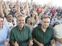 São João do Jaguaribe ganha areninha e Centro de Educação Infantil
