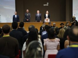 Palestra sobre mulheres em espaços de liderança marca abertura do 43º Encontro Nacional da Abel