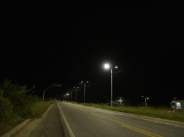 Caucaia alcança 95% da iluminação pública com tecnologia LED.