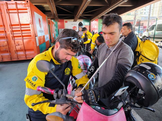 Distribui-e-instala-antenas-corta-pipa-para-motociclistas-de-aplicativo-em-Fortaleza-capa-647x485