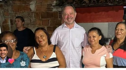 “Nada substitui a boa conversa e a disposição de ouvir” diz Acrísio Sena.