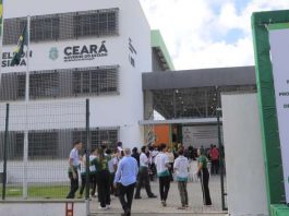 Com investimento de R$ 14,4 milhões, Governo do Ceará inaugura EEEP no bairro Siqueira