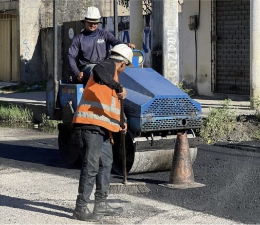 Prefeitura de Caucaia intensifica recuperação de vias com o programa Caminhos do Povo