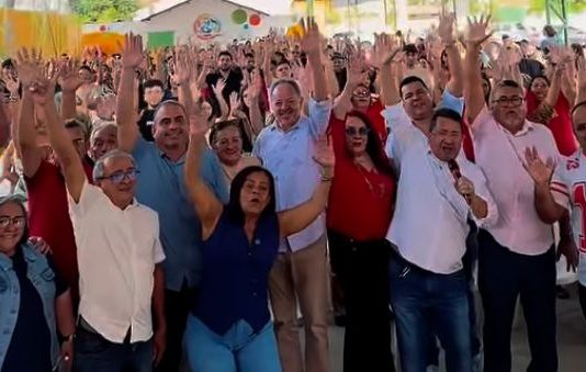 “Dá o play e confere como foi mais um Seminário Fortaleza 300+” diz Acrisio Sena.