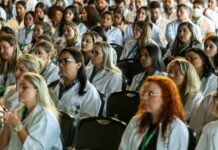 Edital abre 1.138 vagas para provimento de médicos especialistas.