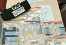 Em apoio à operação do MP do Paraná, MPCE/Gaeco cumpre mandado de busca e apreensão em Aquiraz contra casal suspeito de fraudar licitação.